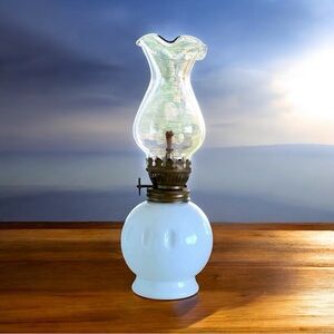 LIKE NEW VINTAGE Mini White Glads Hurricane Oil Burning Lamp